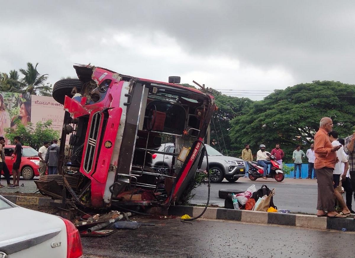 22 injured in bus accident in Udupi Latest News The Hindu